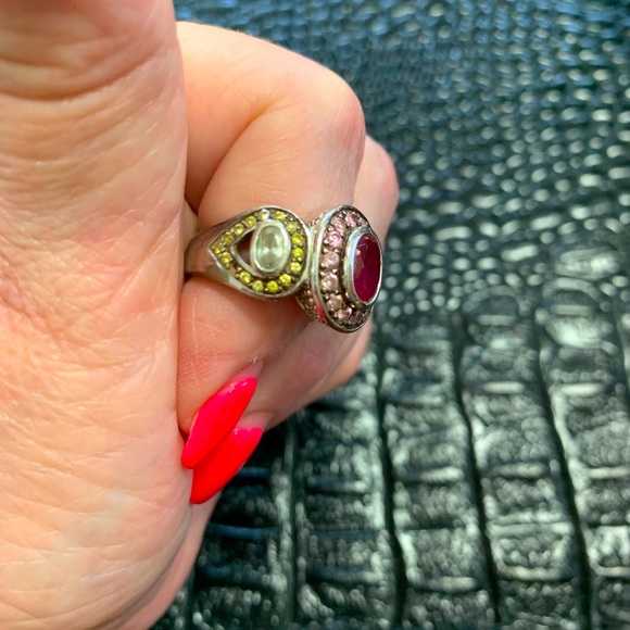 Sz 7 ring with dark pink, yellow stones - Picture 2 of 7